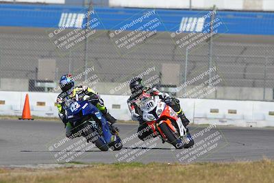 media/Nov-26-2022-Fastrack Riders (Sat) [[b001e85eef]]/Level 3/Session 3 Outside Turn 9/